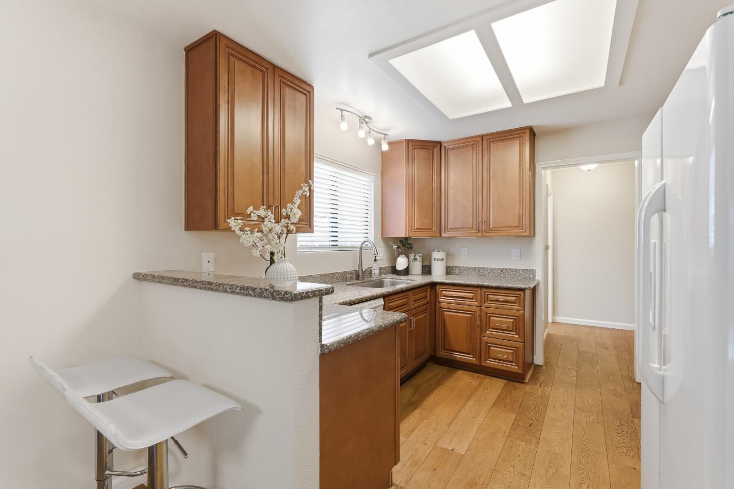 Photo #11: ML82044429 Listing: Photo #11