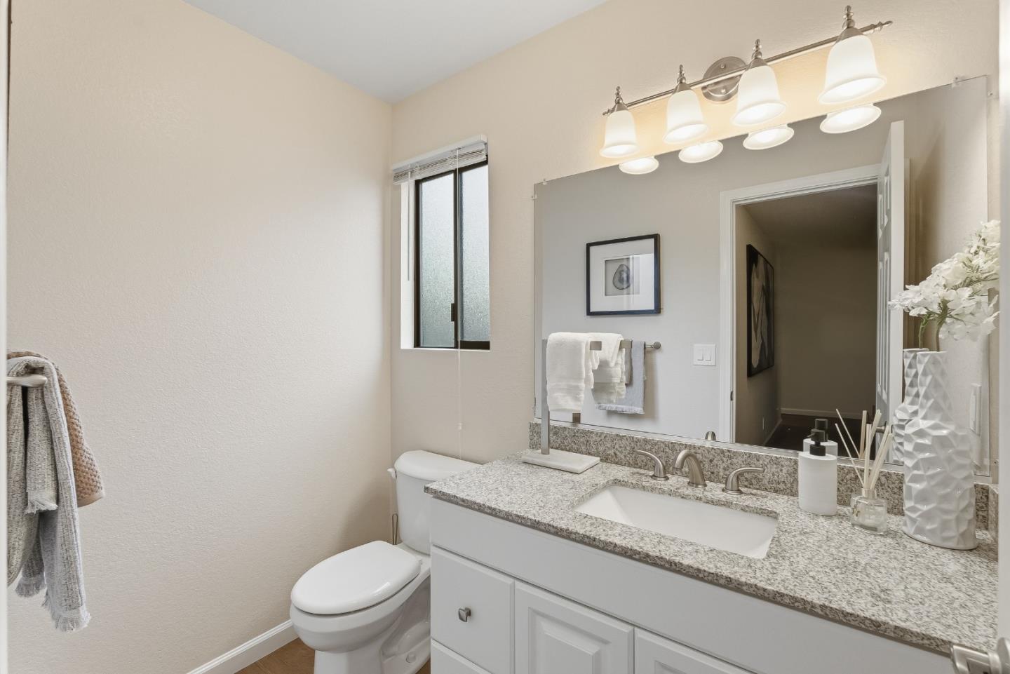 Photo #17: ML82044429 Listing: Photo #17