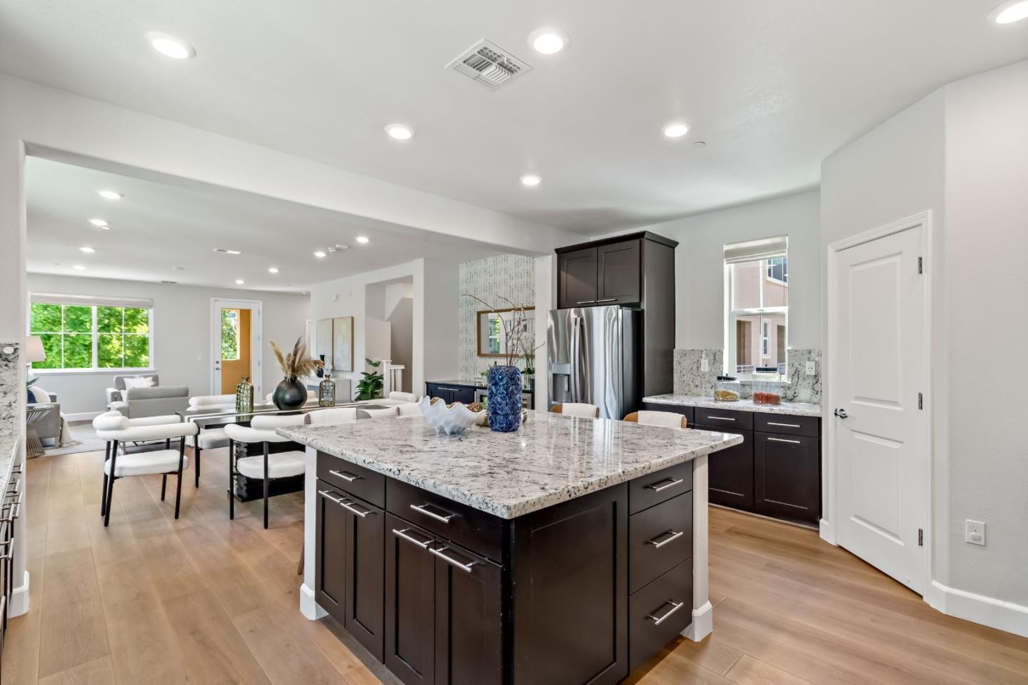 Photo #23: ML82044431 Listing: Photo #23