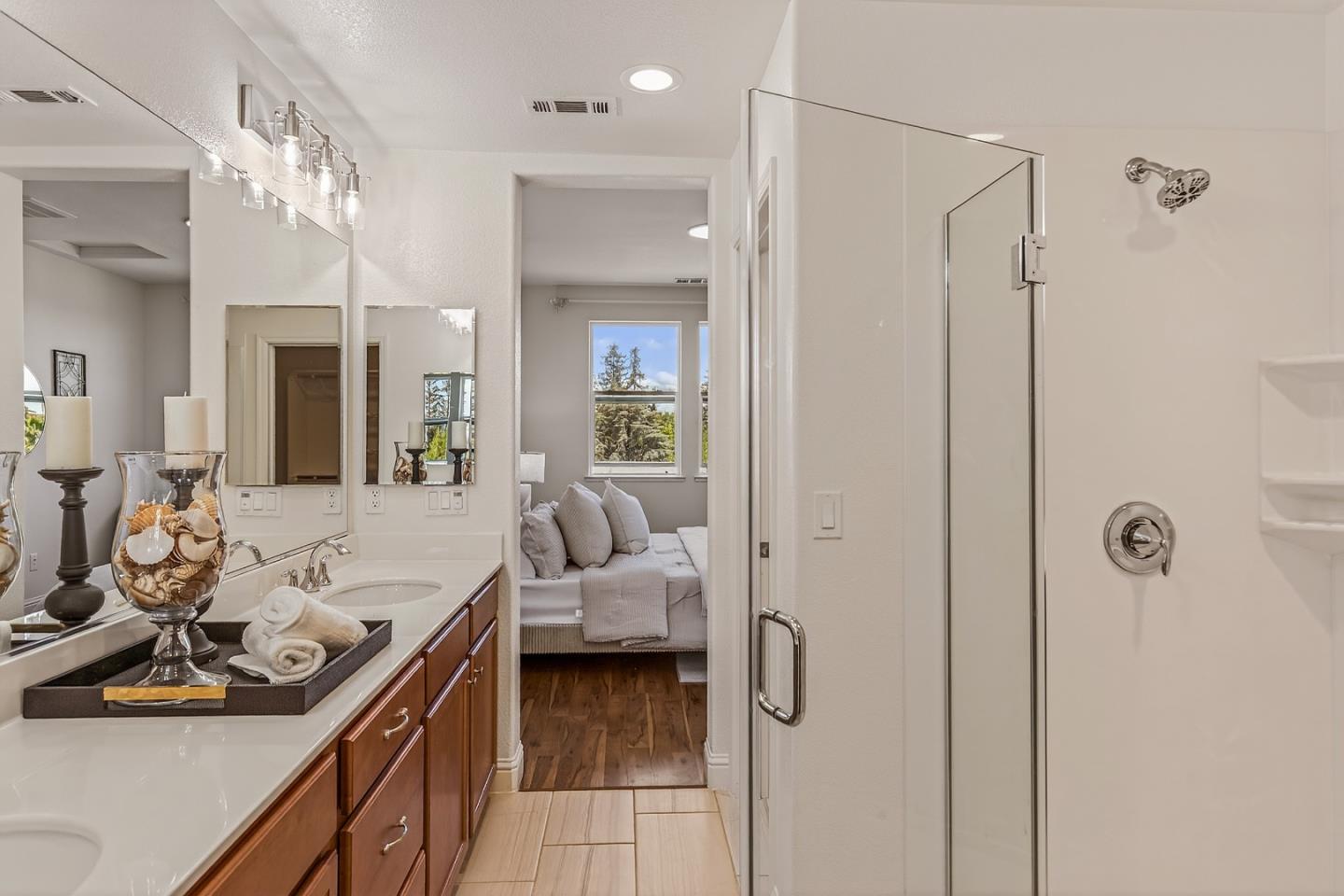 Photo #10: ML82044440 Listing: Photo #10