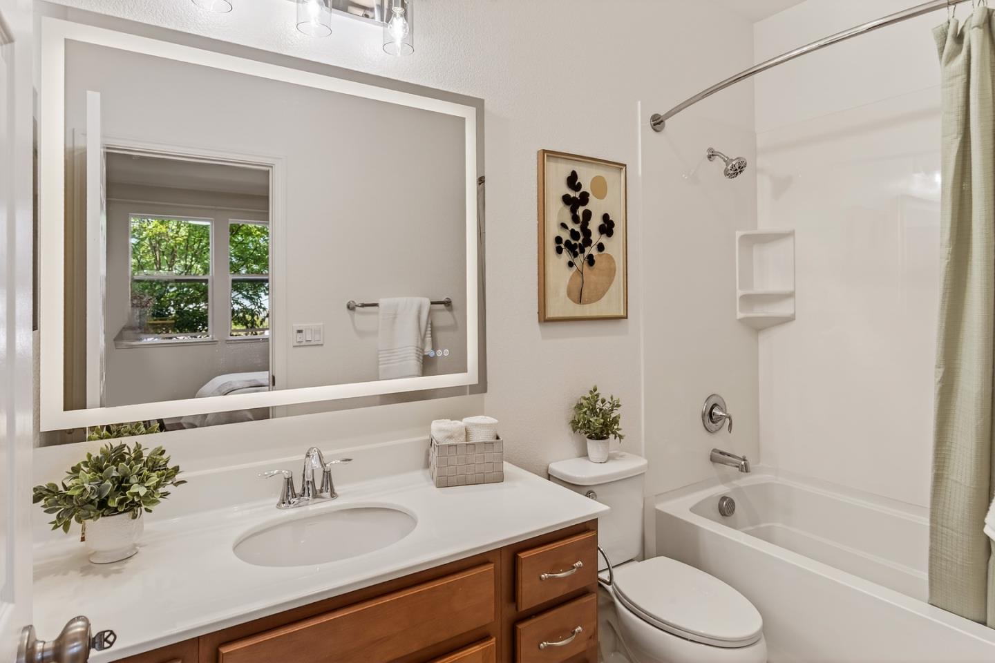 Photo #17: ML82044440 Listing: Photo #17