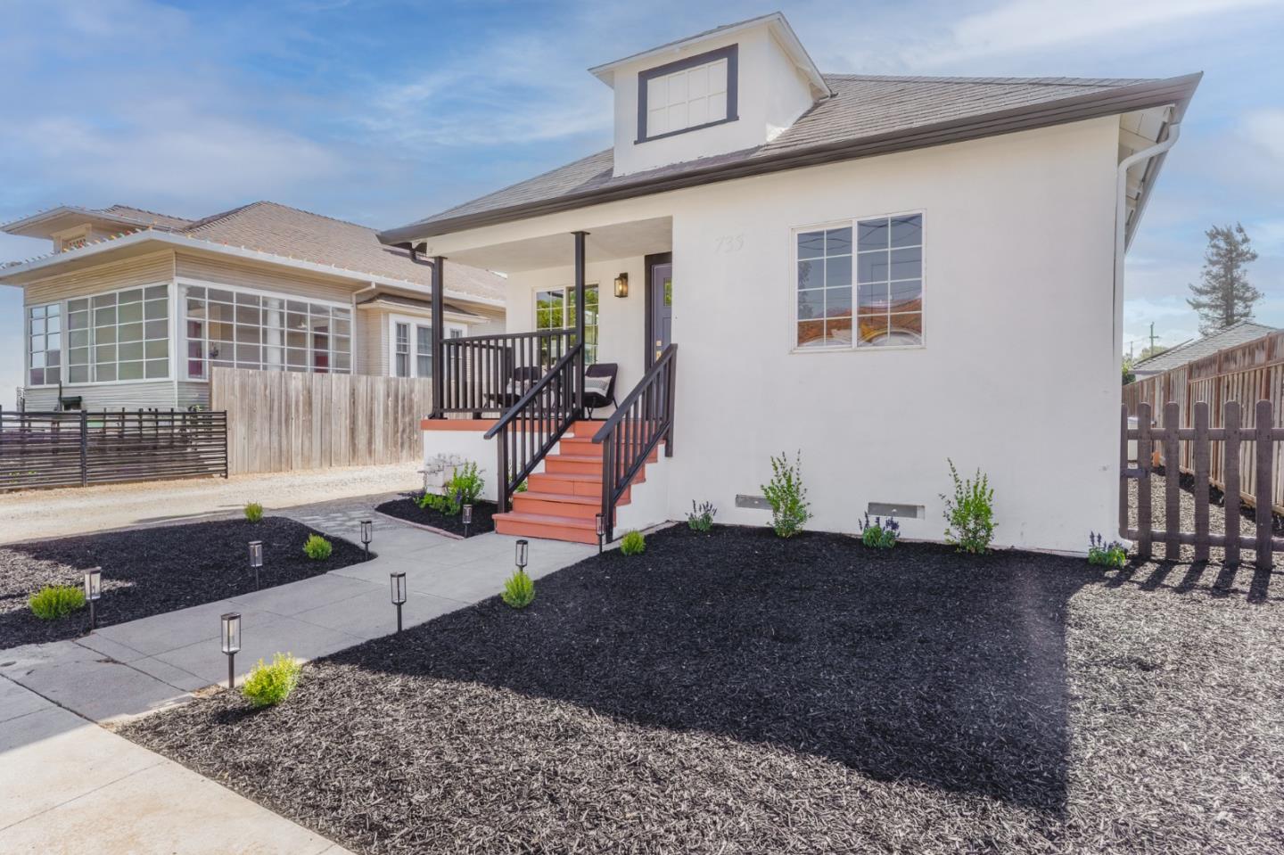 Front Image Thumbnail for ML82044441