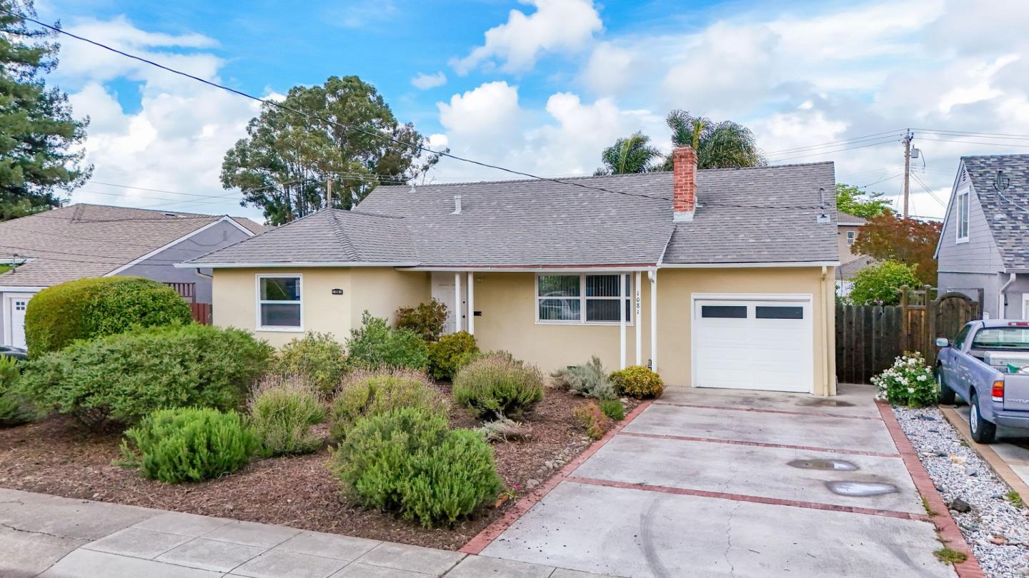 Front Image Thumbnail for ML82044454