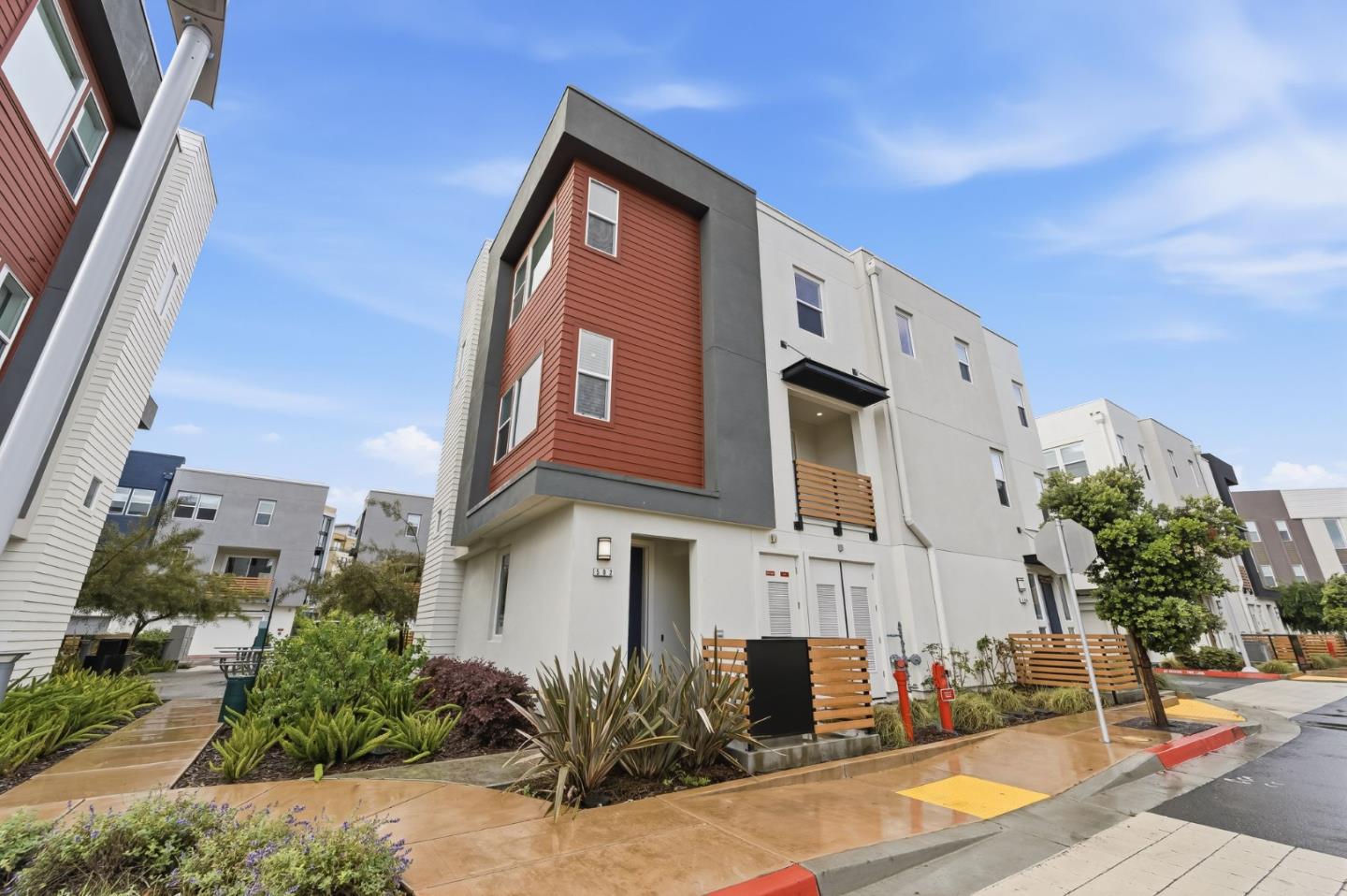 Front Image Thumbnail for ML82044458