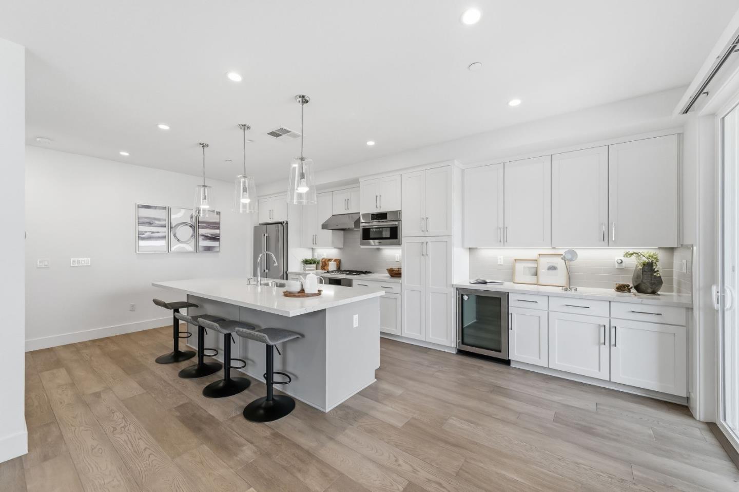 Photo #10: ML82044458 Listing: Photo #10