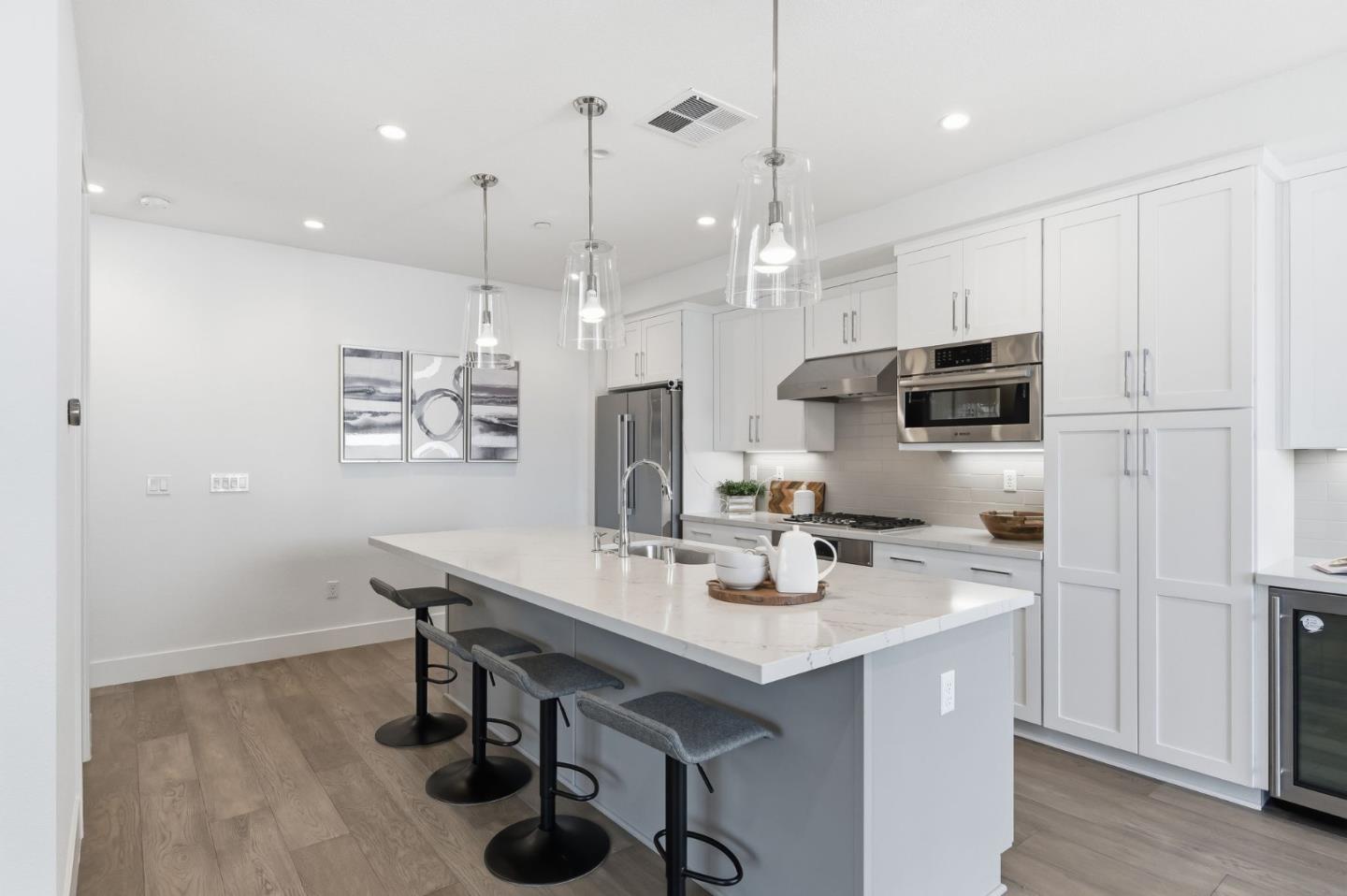 Photo #11: ML82044458 Listing: Photo #11