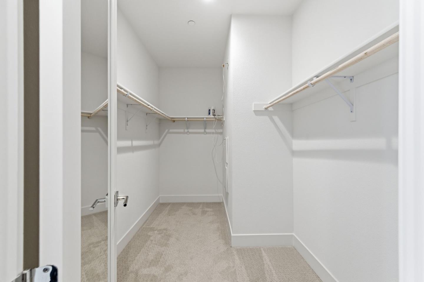 Photo #23: ML82044458 Listing: Photo #23