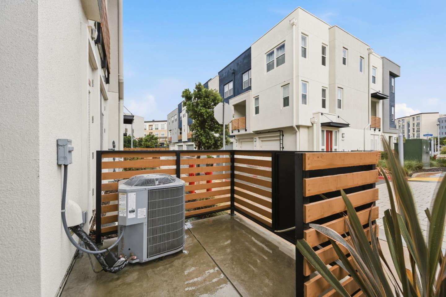 Photo #5: ML82044458 Listing: Photo #5