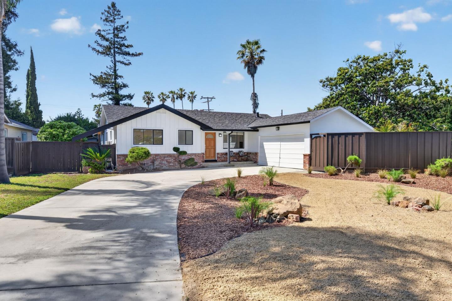 Front Image Thumbnail for ML82044480