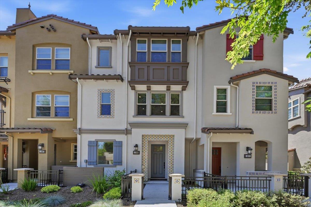 Photo #2: ML82044488 Listing: Photo #2