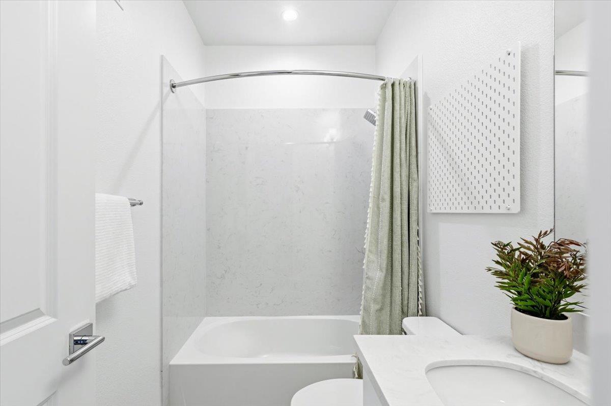 Photo #31: ML82044488 Listing: Photo #31