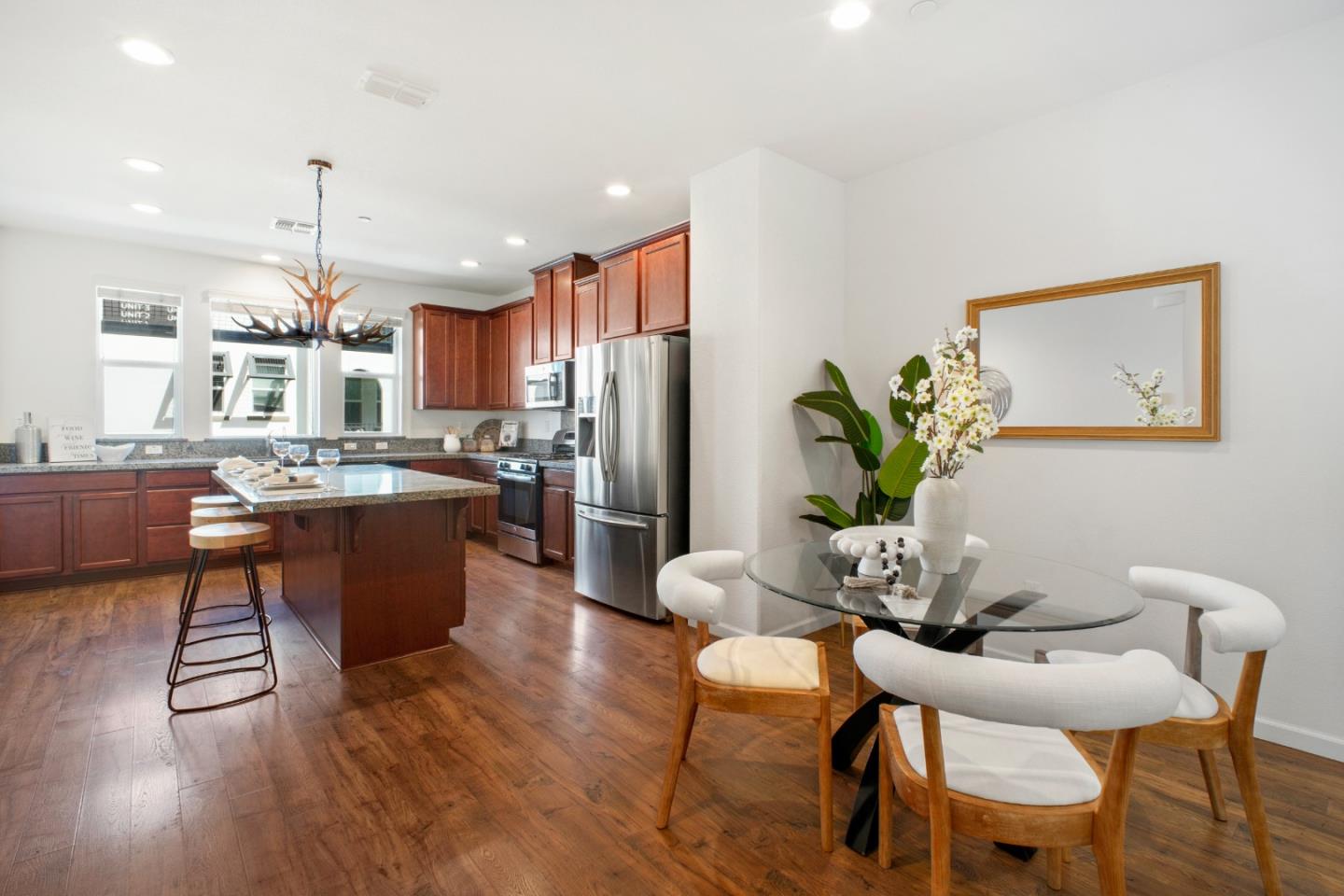 Photo #14: ML82044502 Listing: Photo #14