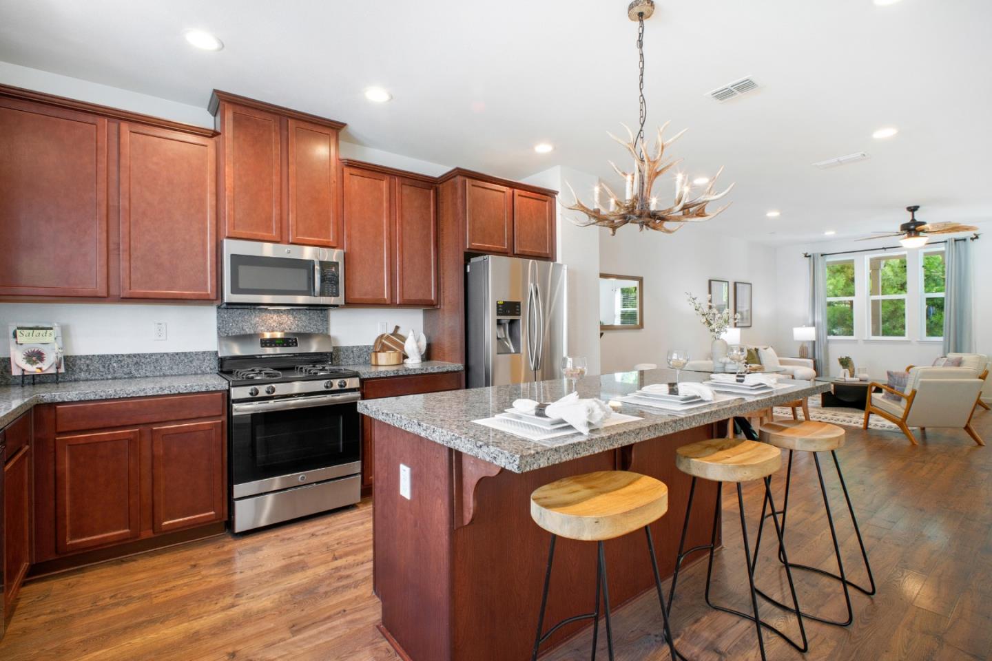 Photo #2: ML82044502 Listing: Photo #2