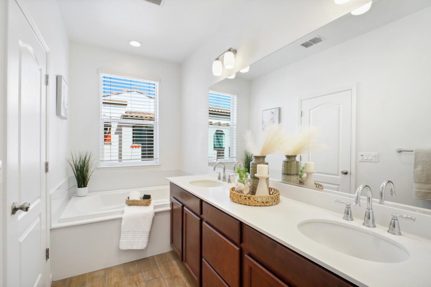 Photo #26: ML82044502 Listing: Photo #26