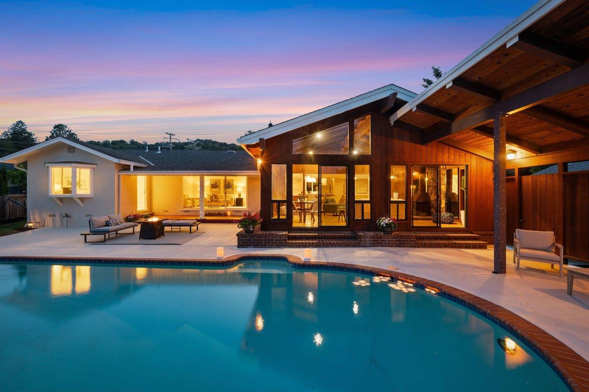 Front Image Thumbnail for ML82044509