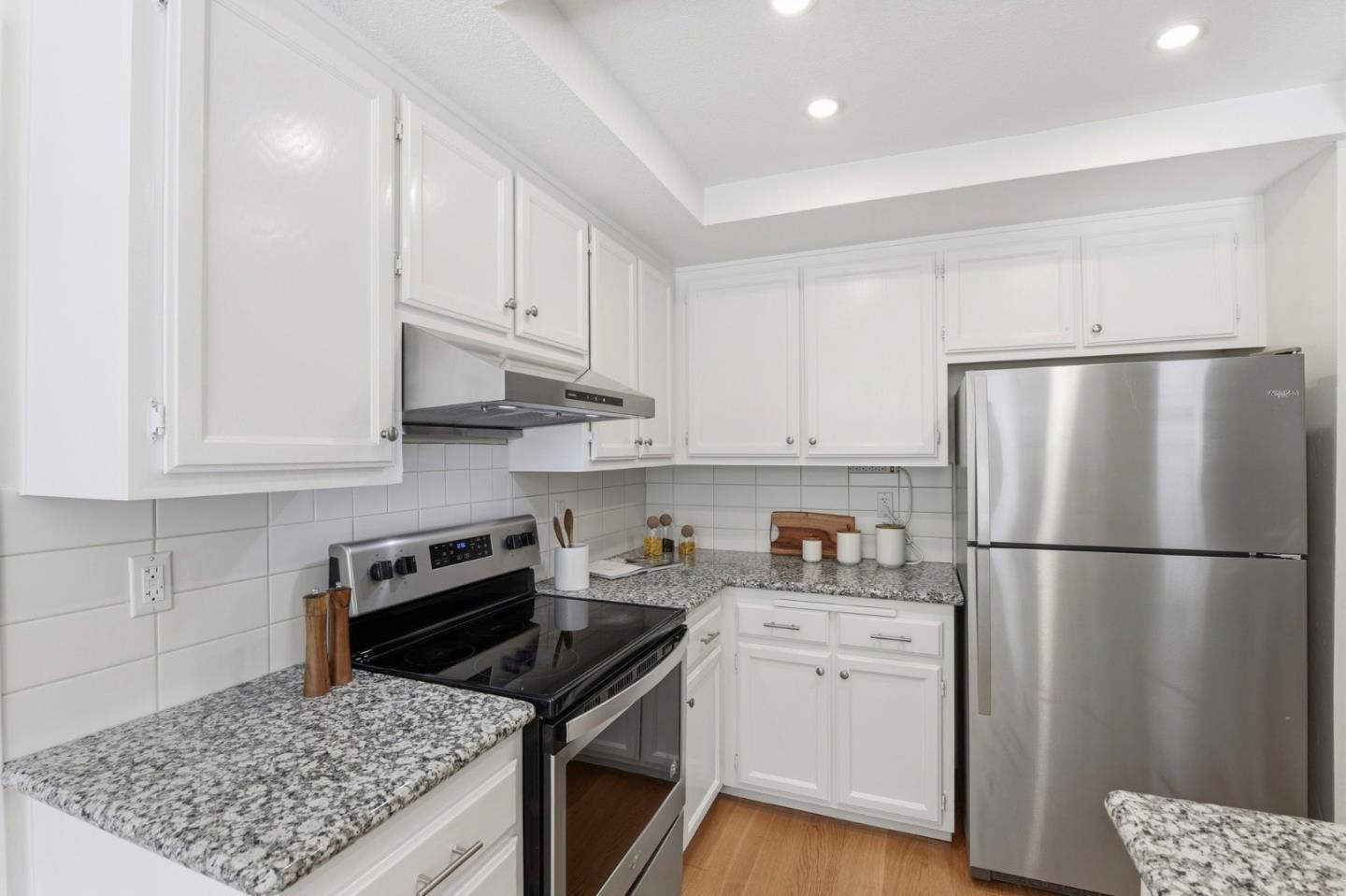 Photo #12: ML82044510 Listing: Photo #12