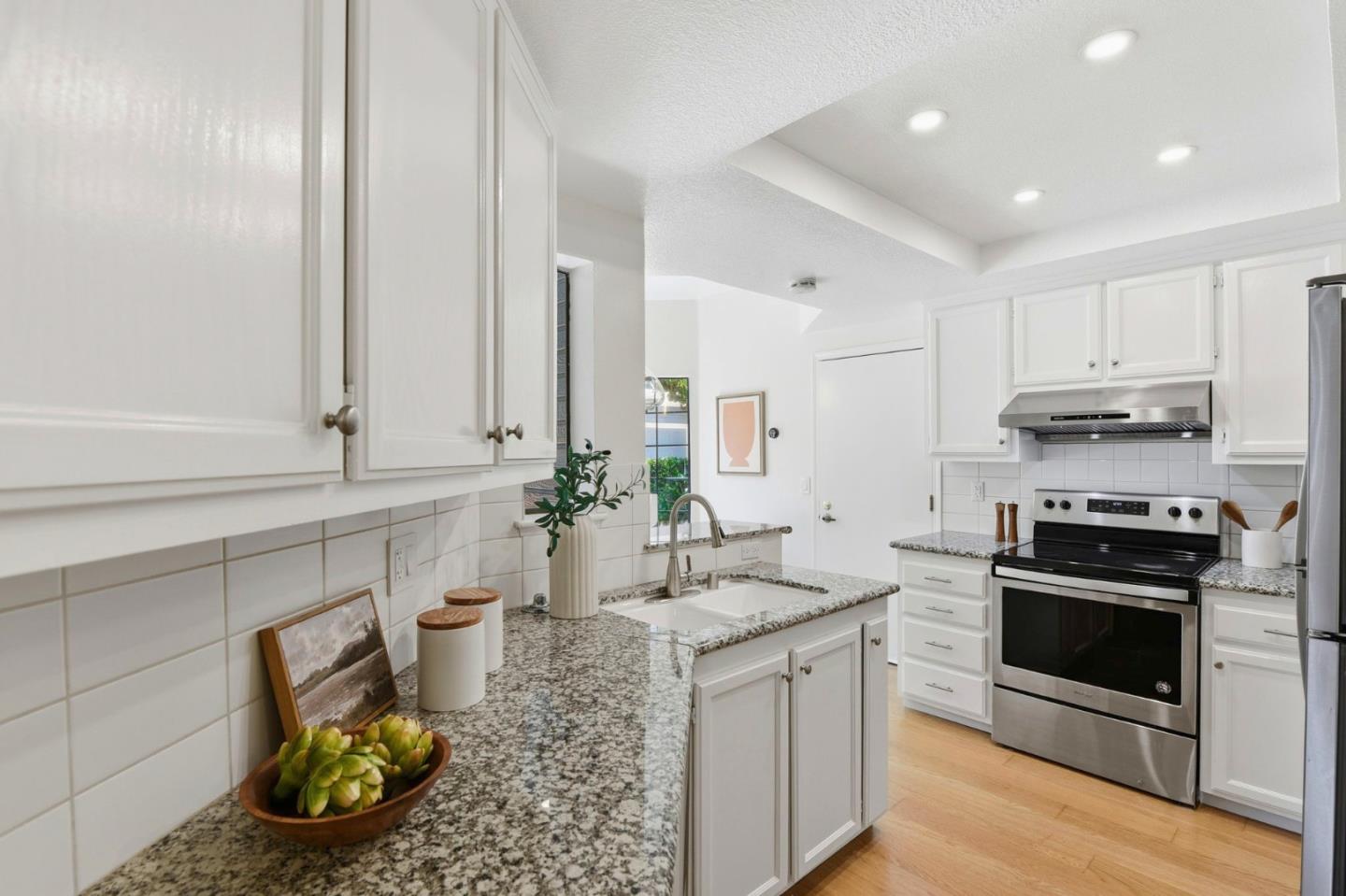 Photo #8: ML82044510 Listing: Photo #8