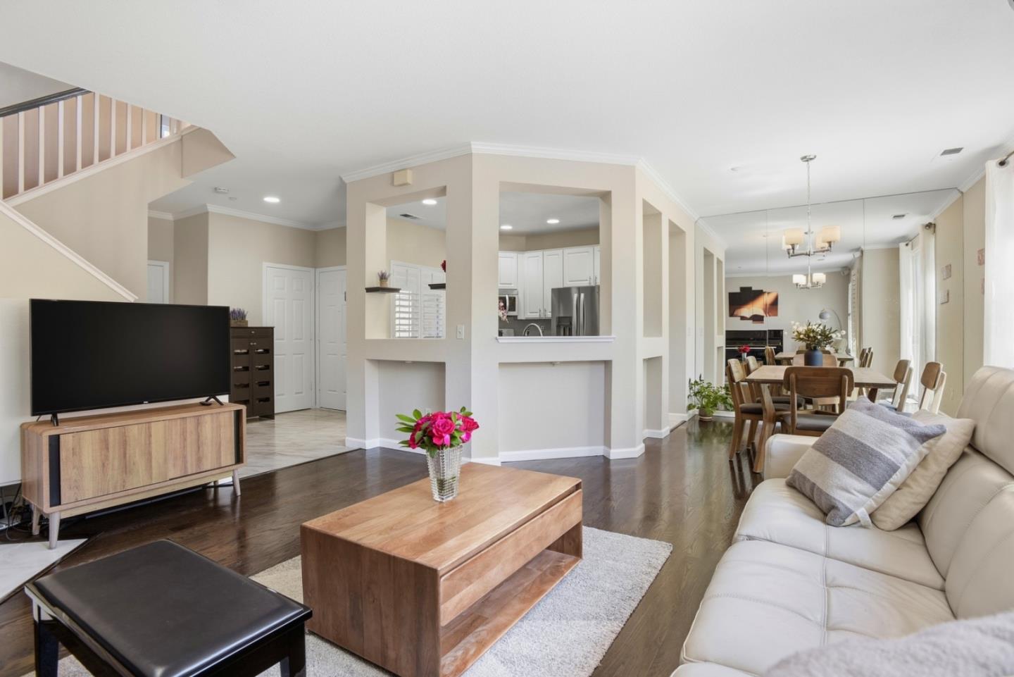 Photo #2: ML82044516 Listing: Photo #2