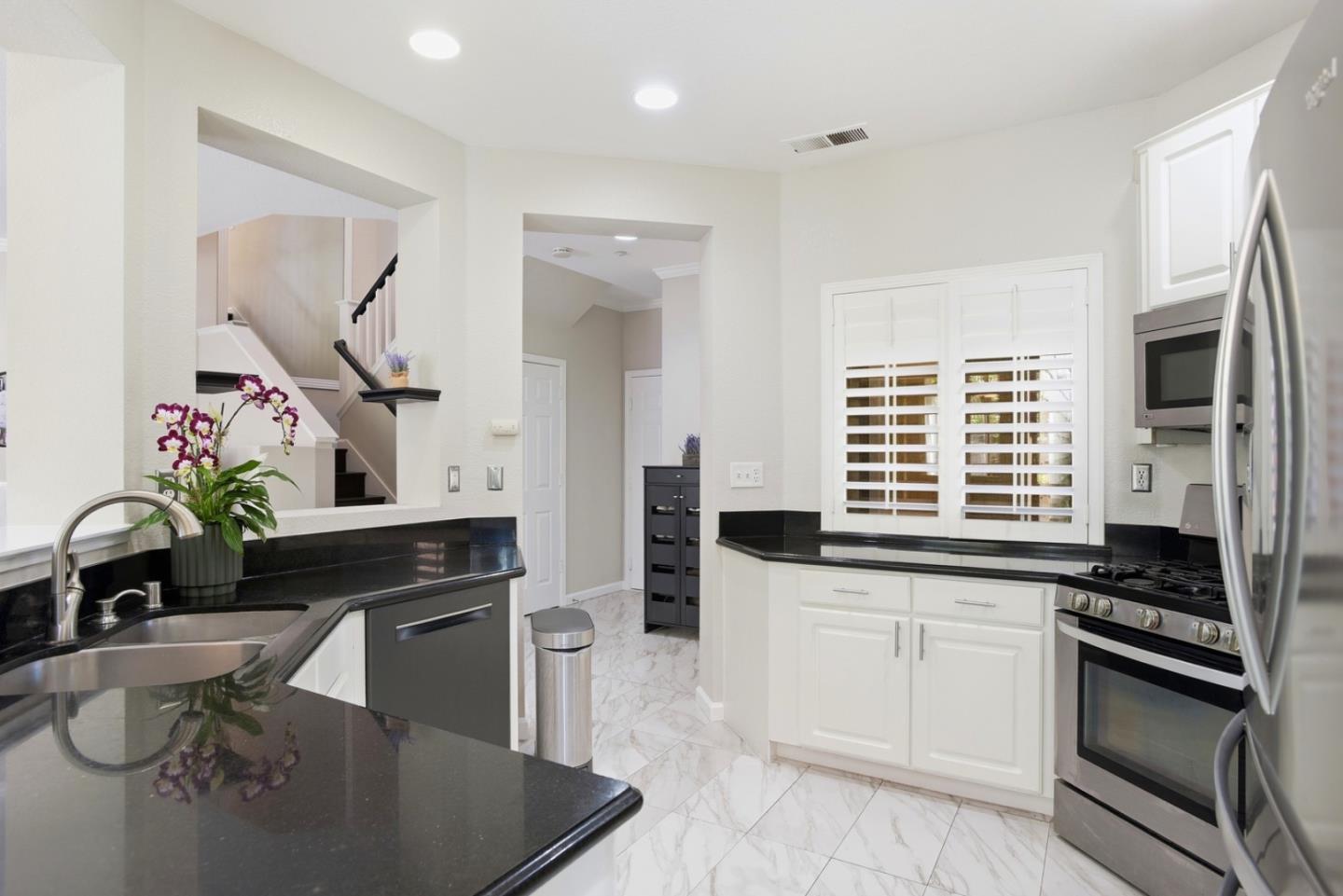 Photo #7: ML82044516 Listing: Photo #7