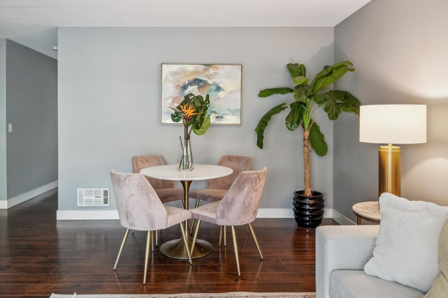 Photo #5: ML82044519 Listing: Photo #5