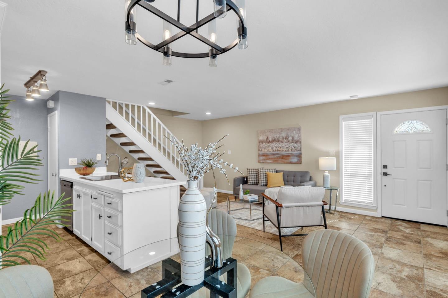 Photo #5: ML82044525 Listing: Photo #5