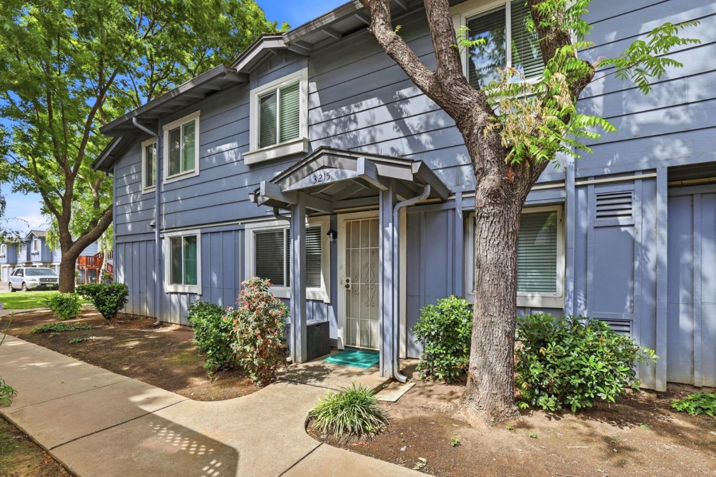 Browse active condo listings in SOUTH SAN JOSE