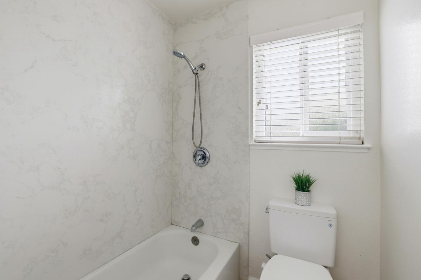 Photo #20: ML82044530 Listing: Photo #20
