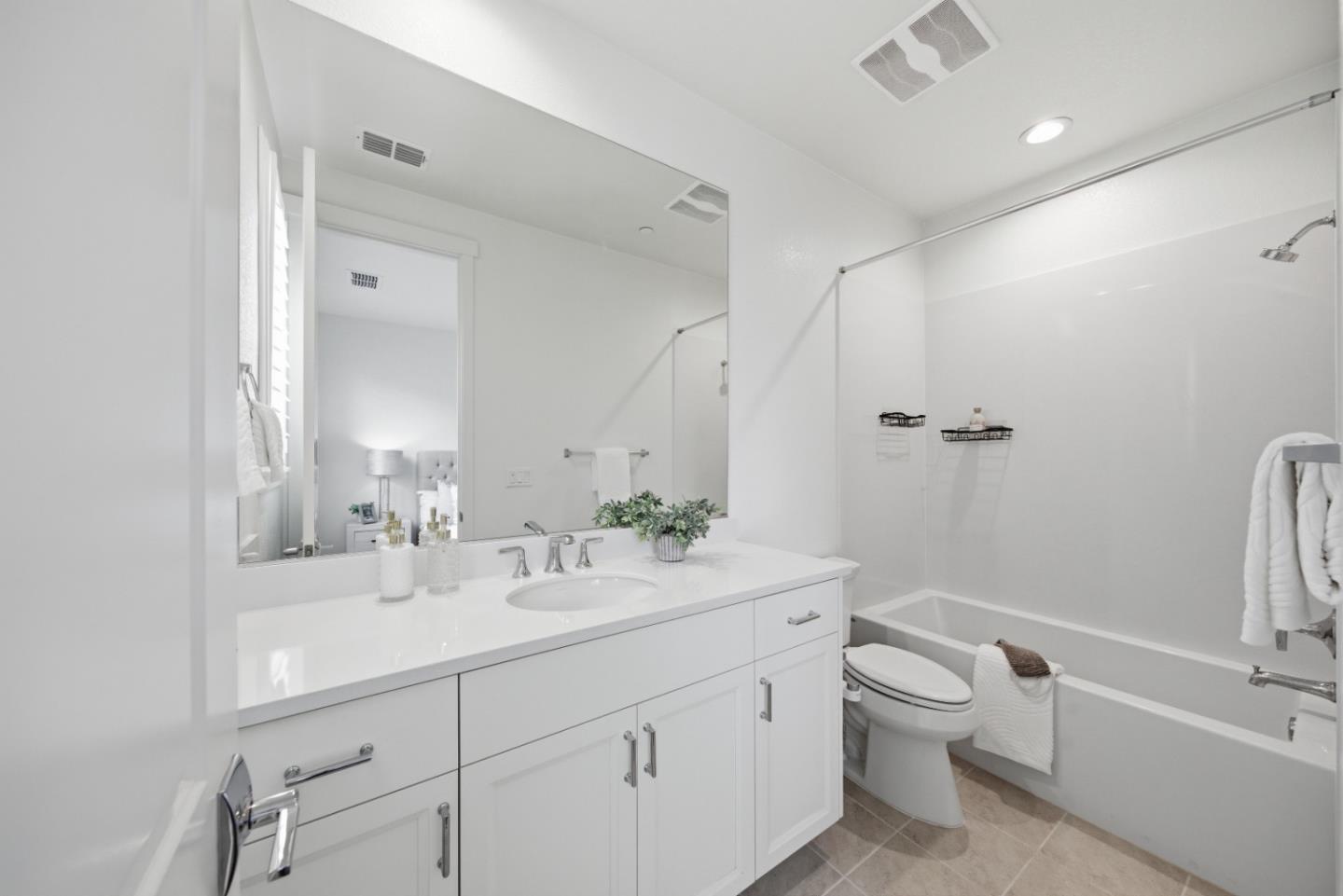 Photo #18: ML82044532 Listing: Photo #18