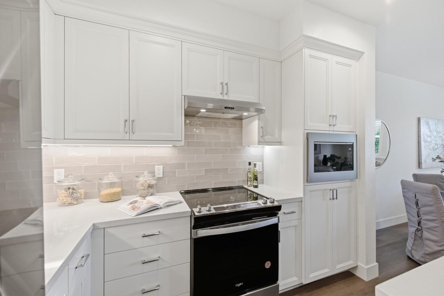 Photo #4: ML82044532 Listing: Photo #4