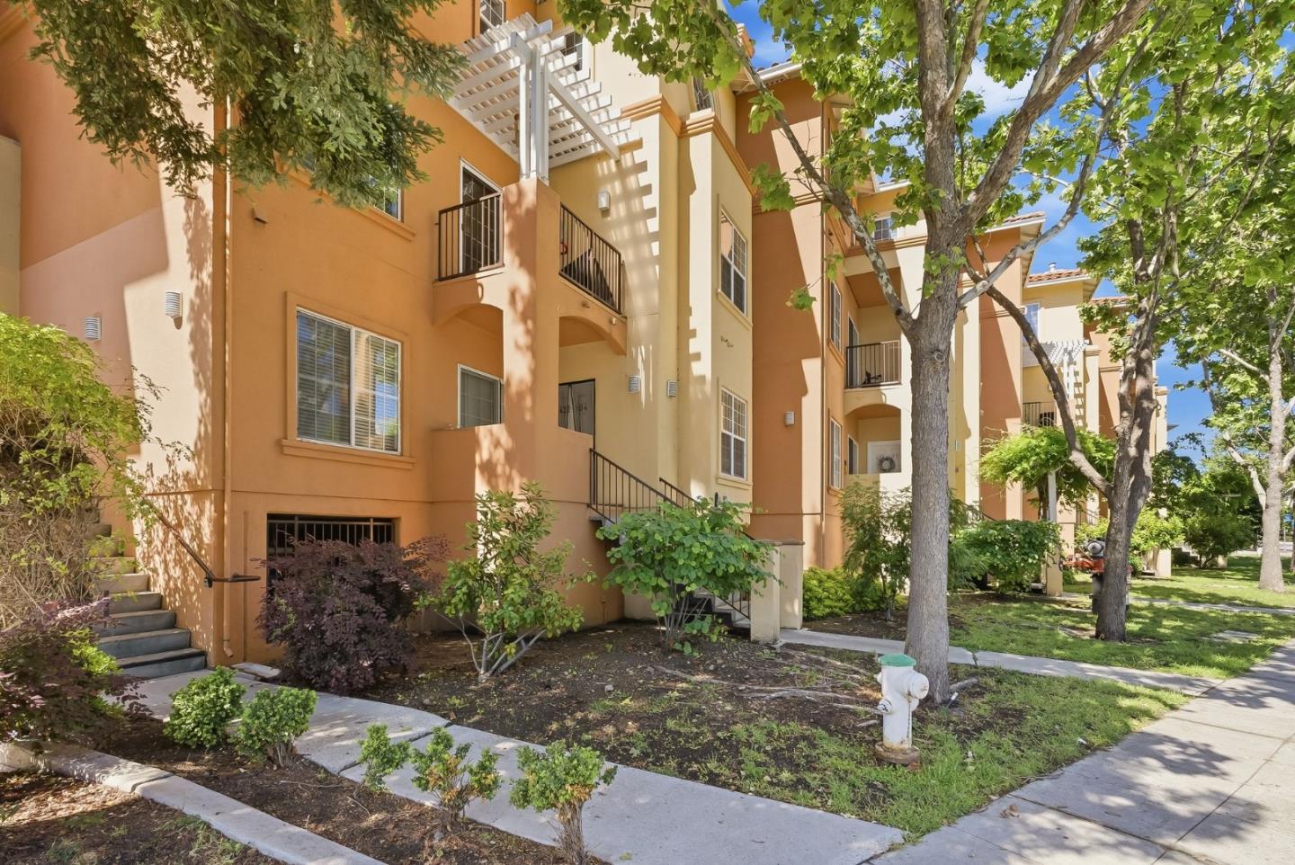 Photo #2: ML82044534 Listing: Photo #2