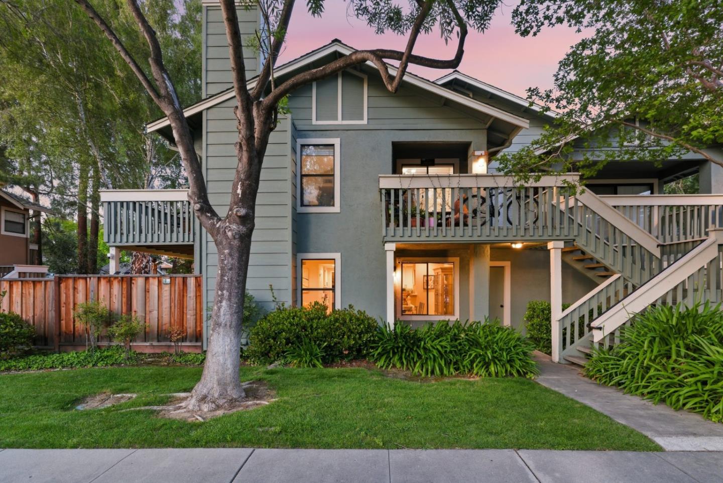 Front Image Thumbnail for ML82044538