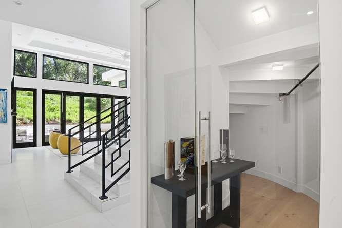 18800 Saratoga Los Gatos Road, Los Gatos, CA, 95030