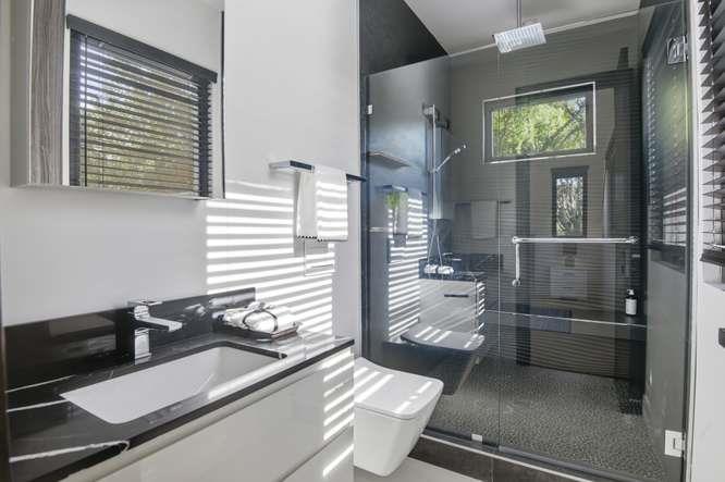 18800 Saratoga Los Gatos Road, Los Gatos, CA, 95030