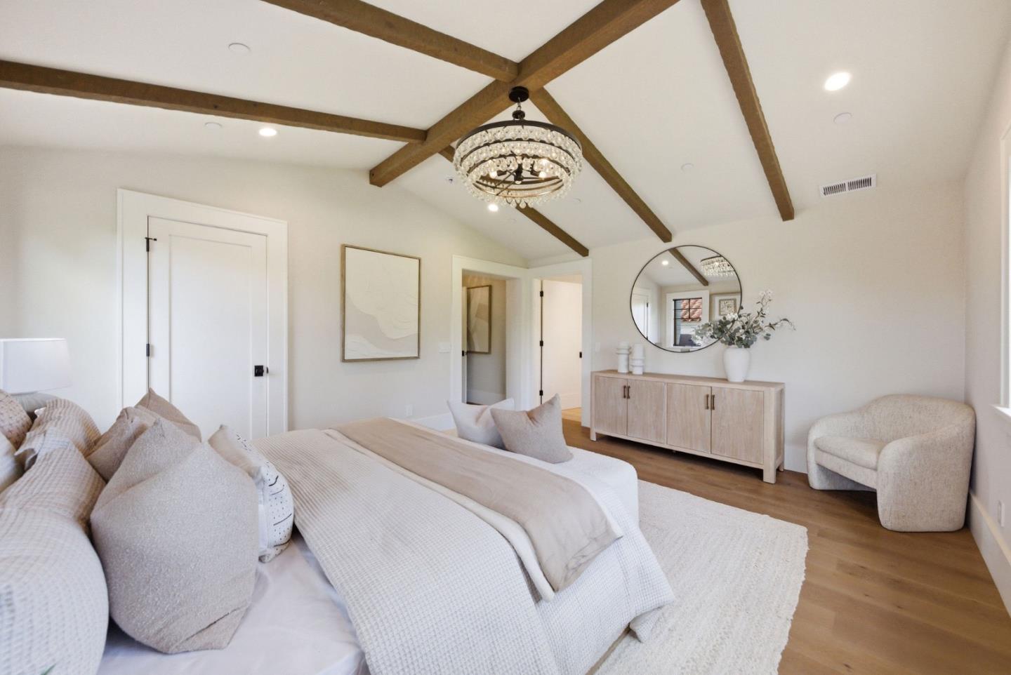Photo 69
