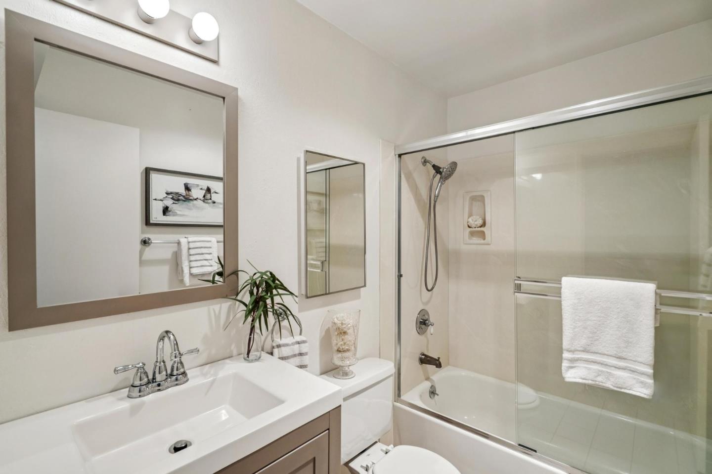 Photo #12: ML82044558 Listing: Photo #12