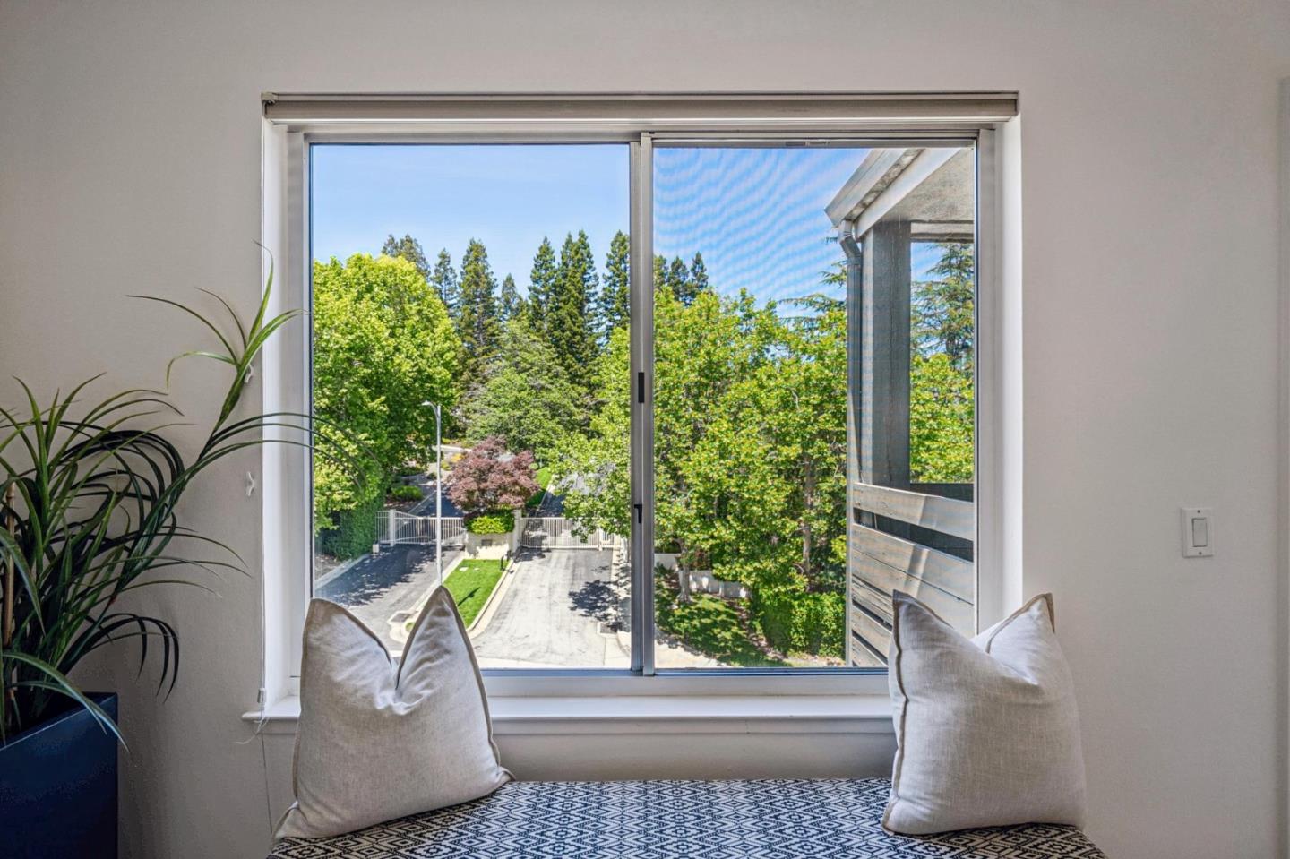 Photo #4: ML82044558 Listing: Photo #4