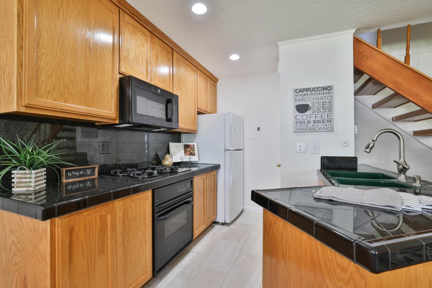 Photo #6: ML82044561 Listing: Photo #6