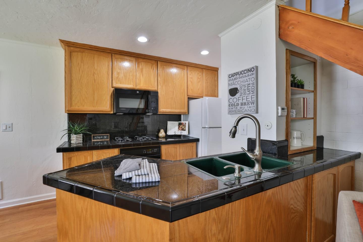 Photo #8: ML82044561 Listing: Photo #8