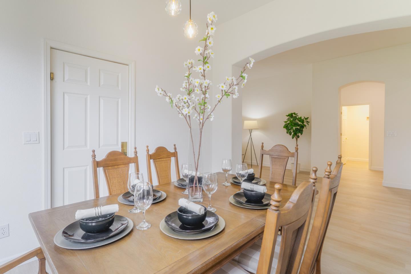 Photo #12: ML82044577 Listing: Photo #12