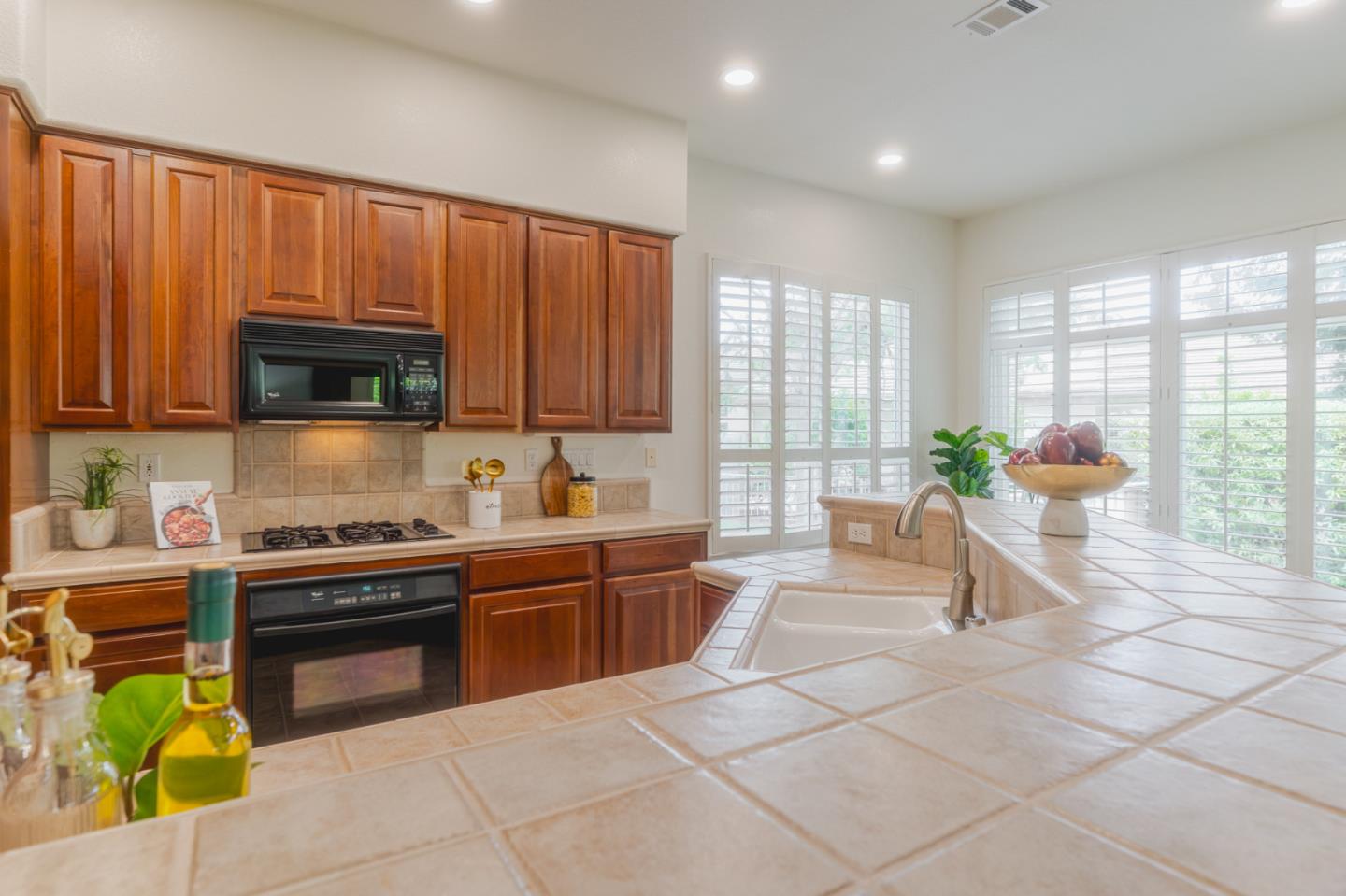 Photo #34: ML82044577 Listing: Photo #34