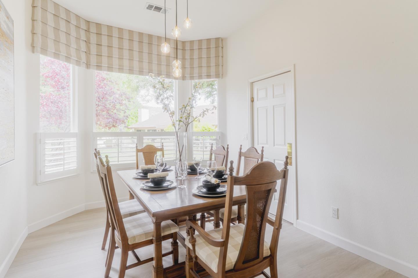 Photo #6: ML82044577 Listing: Photo #6