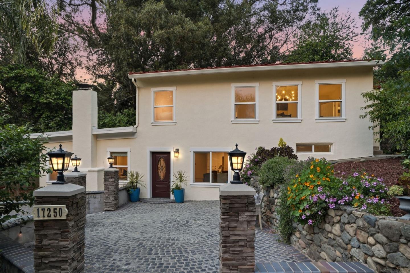 Front Image Thumbnail for ML82044580