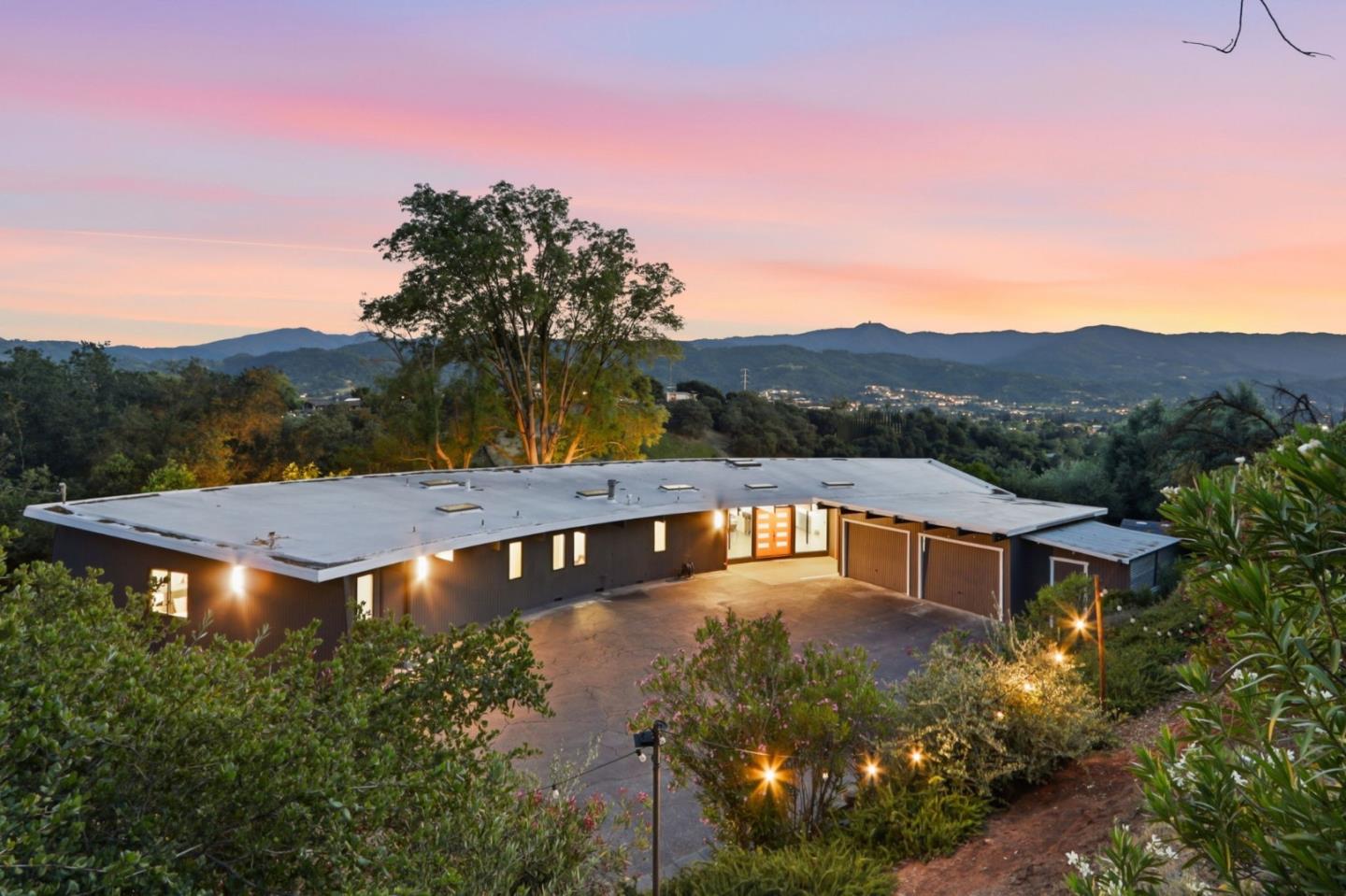 Front Image Thumbnail for ML82044585