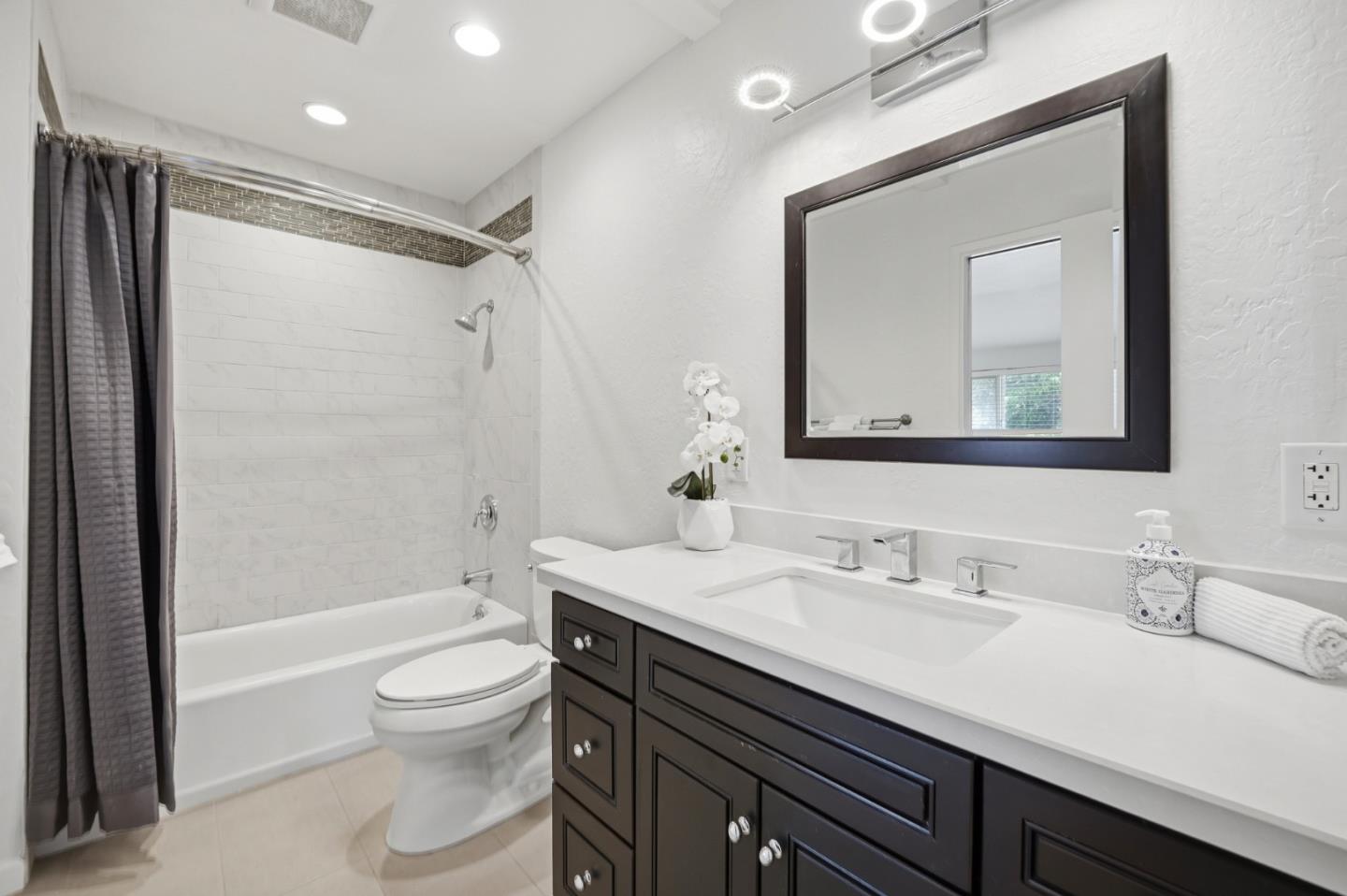 Photo #17: ML82044605 Listing: Photo #17