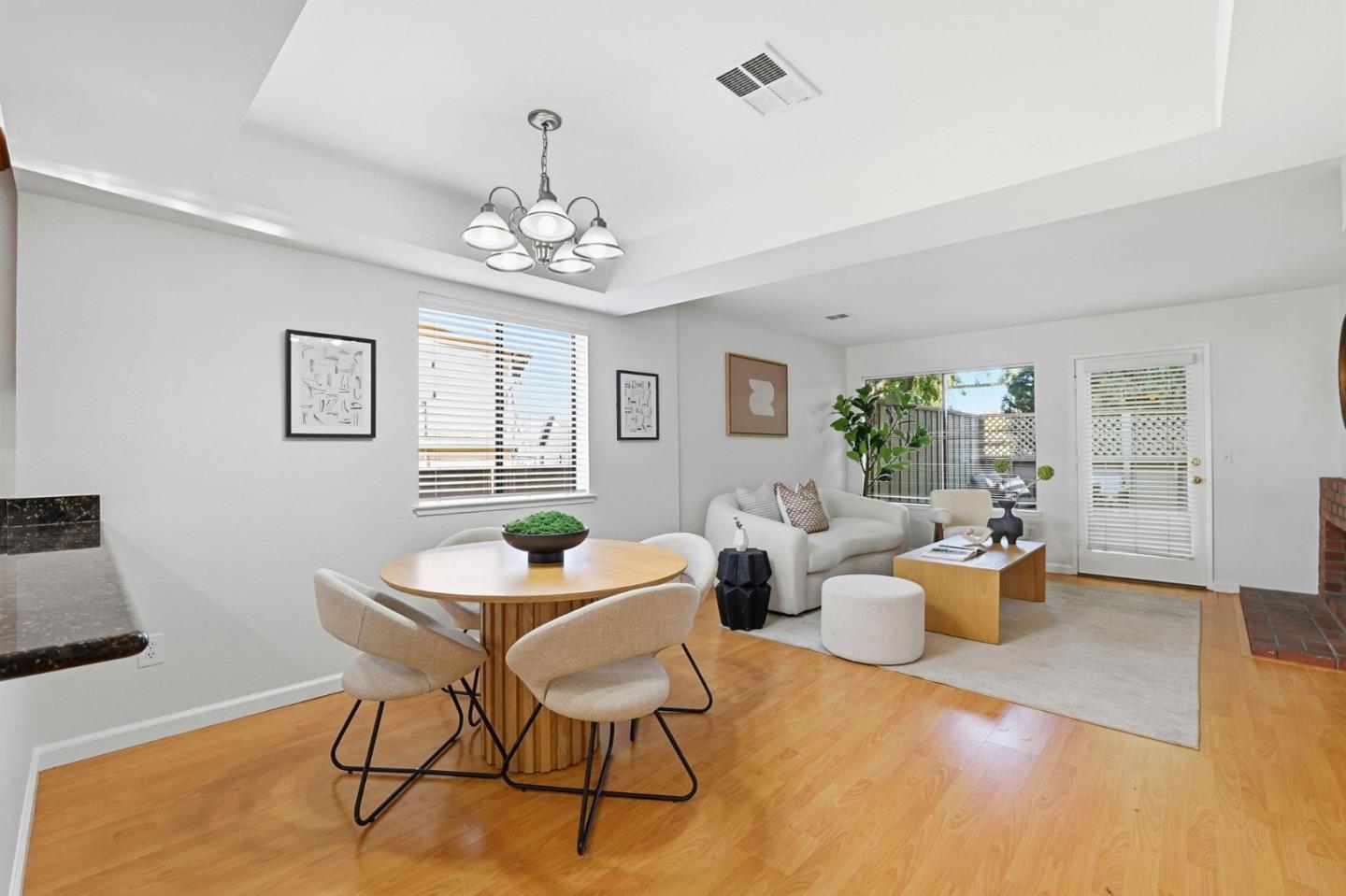 Photo #11: ML82044611 Listing: Photo #11