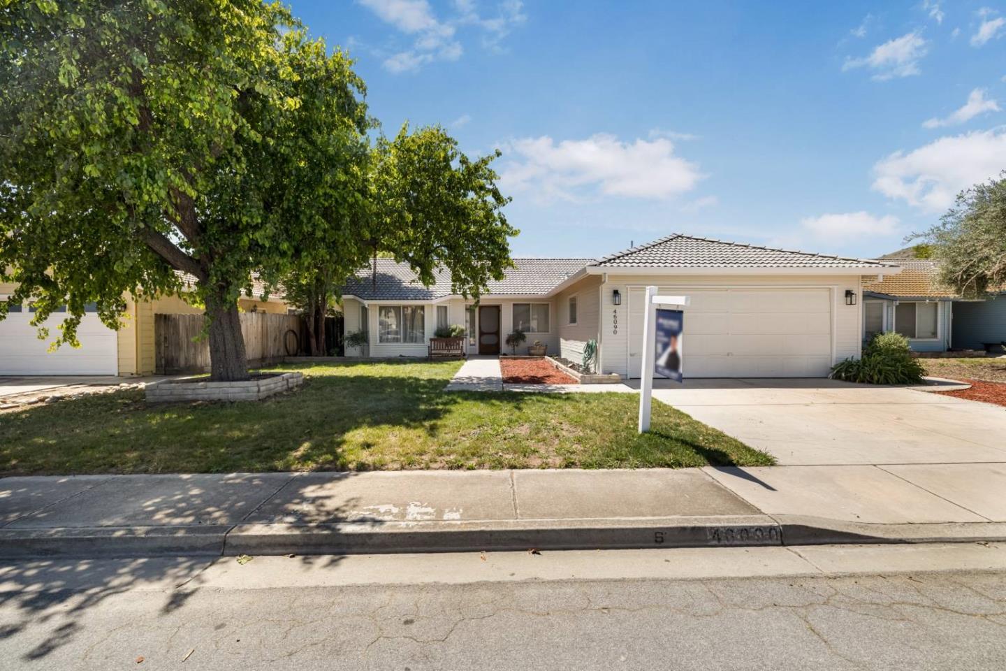 Front Image Thumbnail for ML82044628