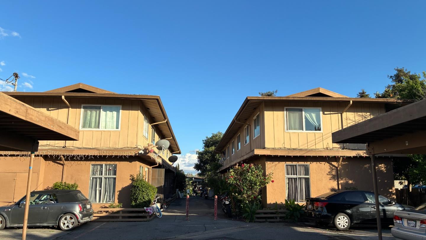 Featured listings