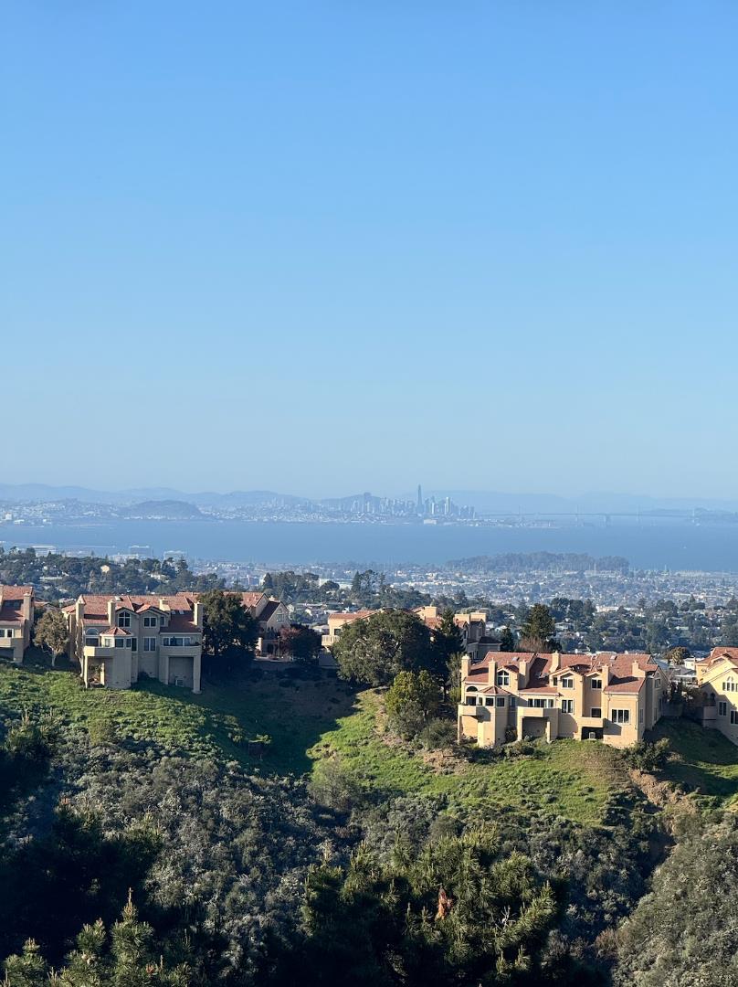 Front Image Thumbnail for ML82044673