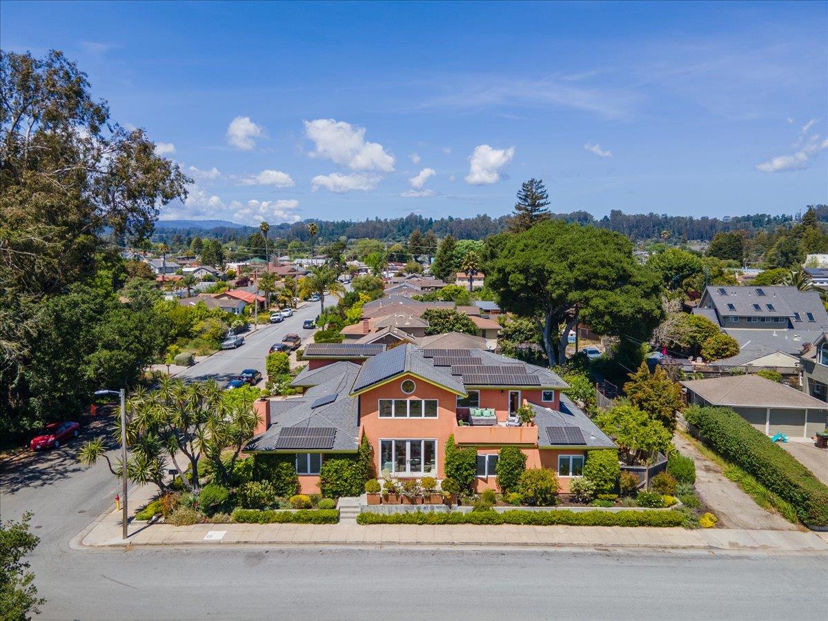 100 Mentel Avenue, Santa Cruz, CA, 95062