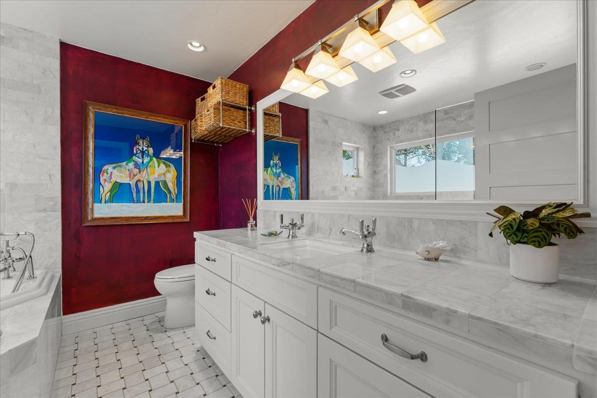 100 Mentel Avenue, Santa Cruz, CA, 95062